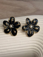 Flower Black Earrings