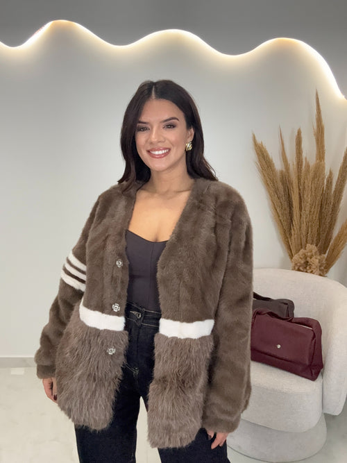 Valeria Γούνα Πούρο