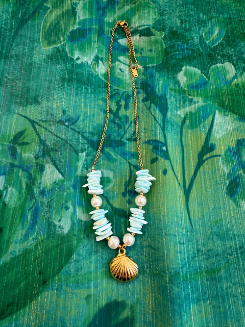 Shell Necklace Baby Blue