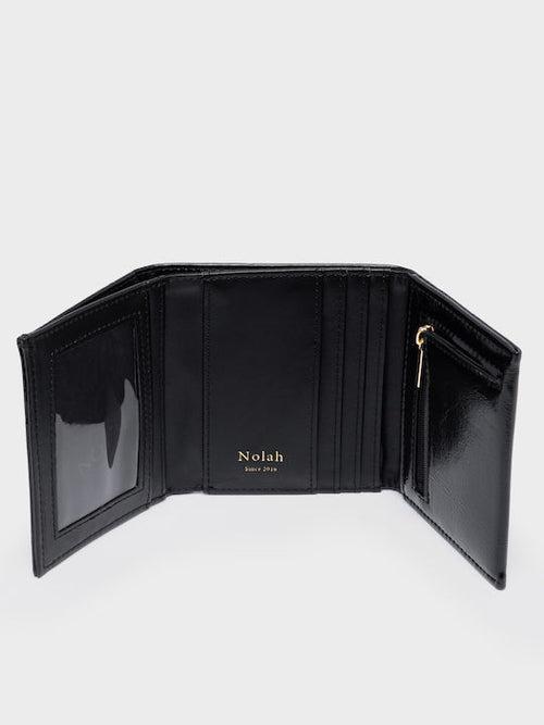 Lana Black Light Gold Nolah