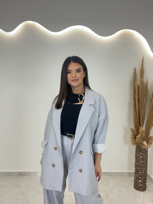 Veronica Grey Κοστούμι