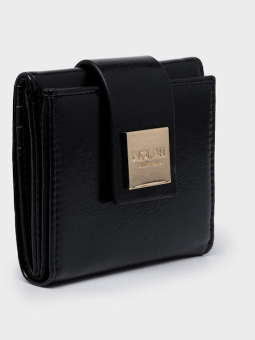 Lana Black Light Gold Nolah