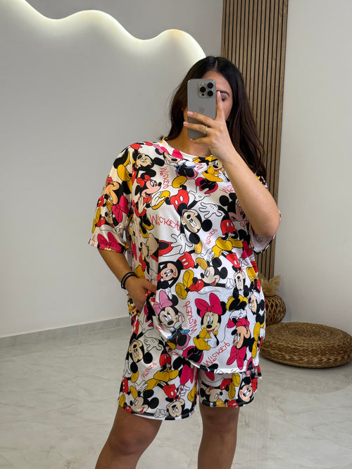 Cartoon Set White-Red