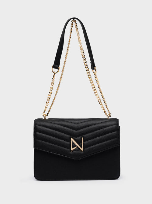 Mia Black Nolah